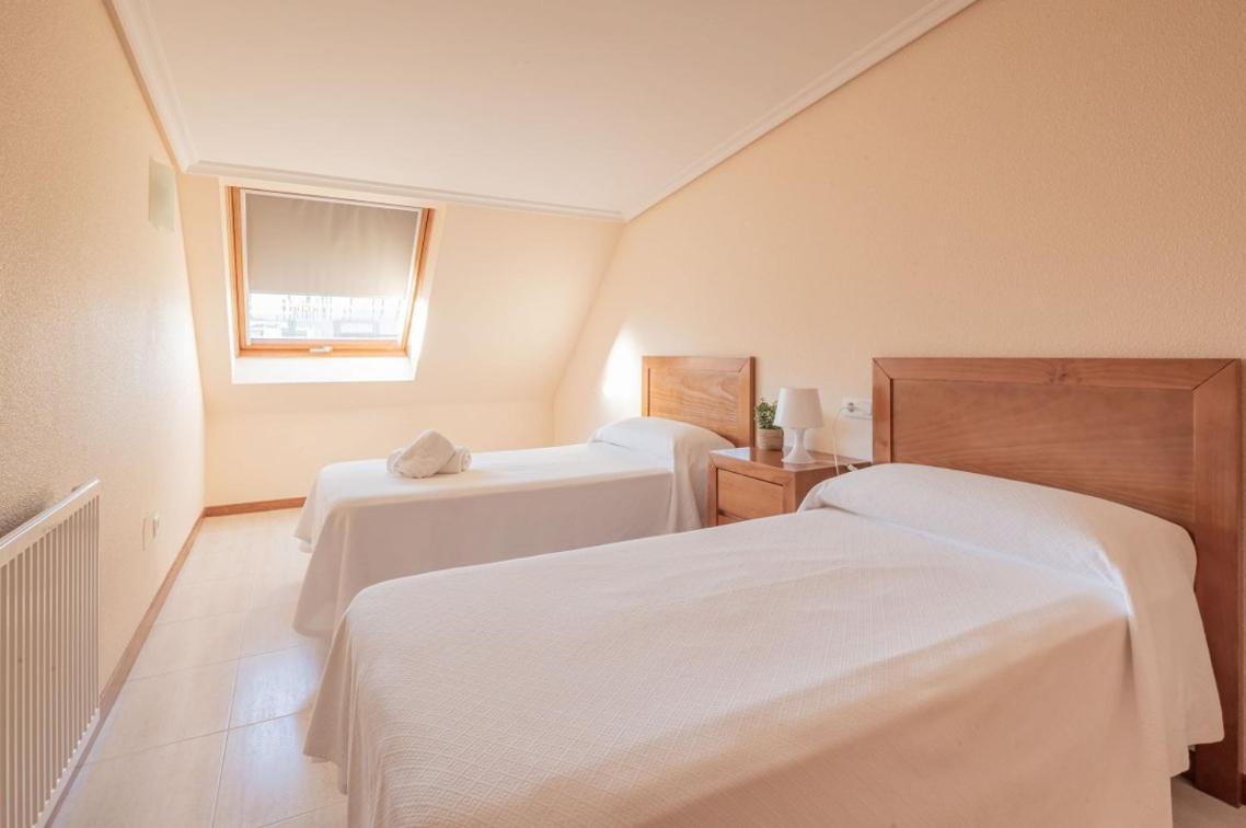Primera Linea De Playa Samil Costa Con Garaje Incluido Vigo Ngoại thất bức ảnh