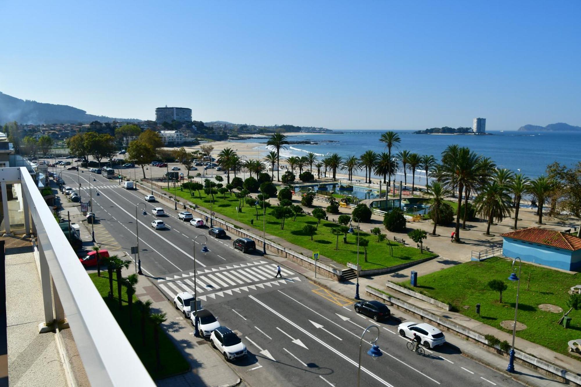 Primera Linea De Playa Samil Costa Con Garaje Incluido Vigo Ngoại thất bức ảnh